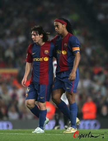 如何为足球 如何为足球